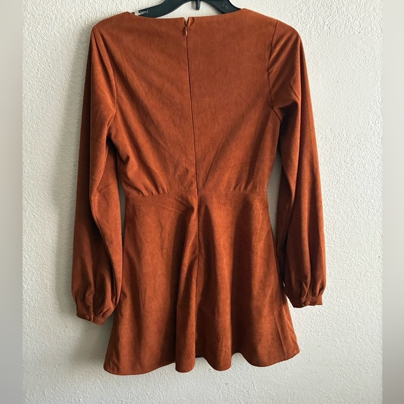 Francesca’s Paulette Corduroy Long Sleeve Rust Orange Mini Dress S - Picture 4 of 16